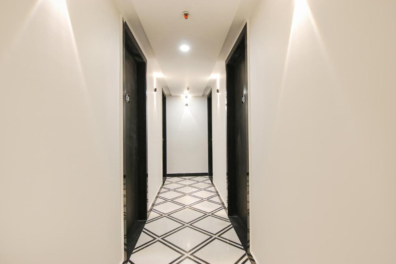 Fabhotel Greysky Ню Делхи Екстериор снимка
